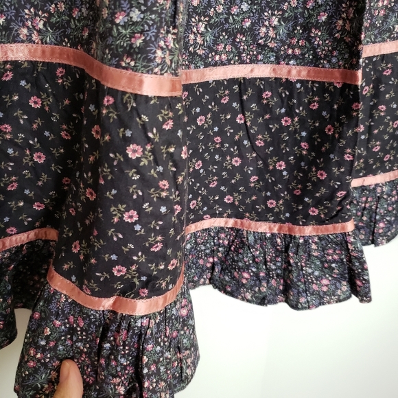 Vintage Gunne Sax Black Floral Print Skirt - Picture 12 of 14